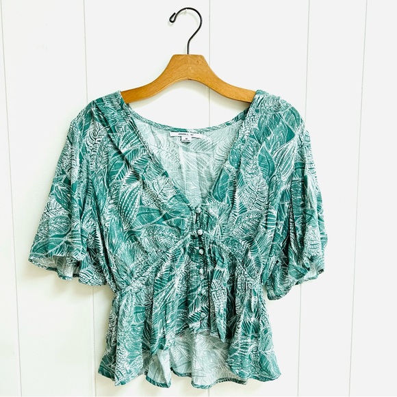 O’Neill Wes Palm Top - Picture 8 of 13